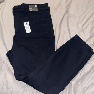 Express Curvy Skinny Jean